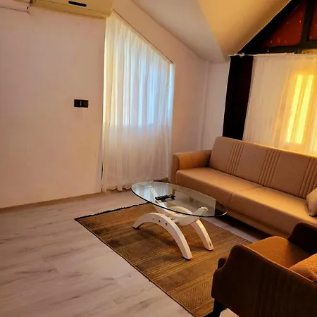 Pelit 2 Apartment *